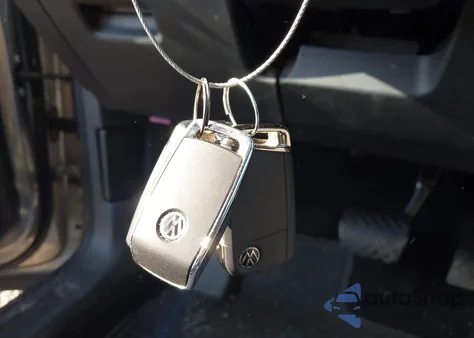 2021 Volkswagen Tiguan 2.0T Se/2.0T Se R-Line Black/2.0T Sel from USA, damaged, VIN 3VV2B7AX9MM073427